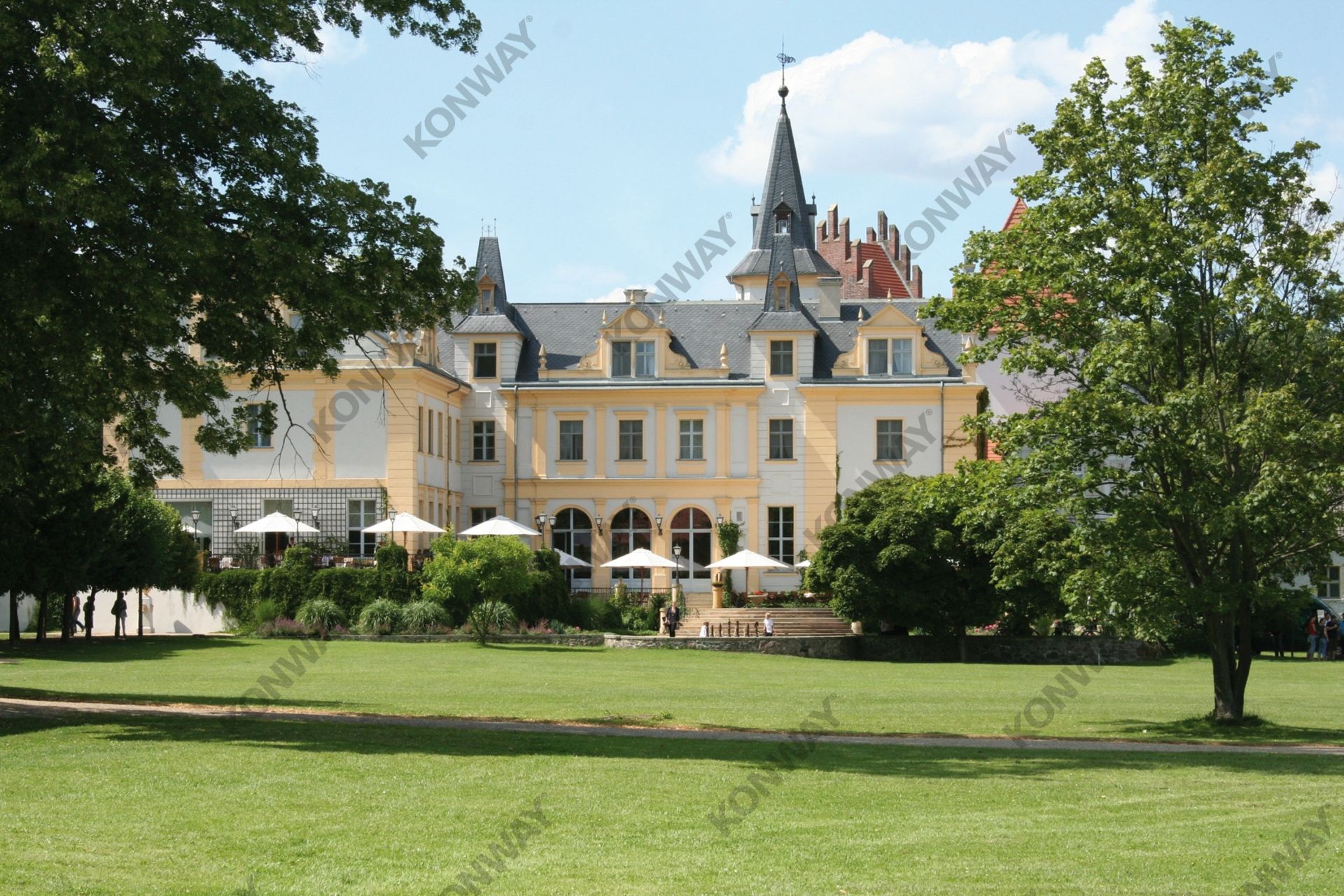 Schloß & Gut Liebenberg