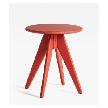 nesting_50_red_homepage_1061713890